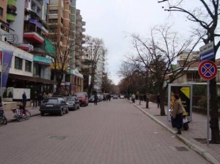 Premises for rent in Bllok