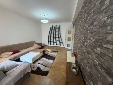 Appartamento 3+2 Bagni +1 Balcone In Affitto