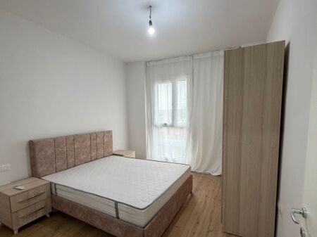 Jepet Me Qera Apartament 2+1+2 Tualete +1 Ballkon