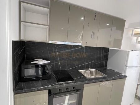 Qera, Apartament Loft, Fresku