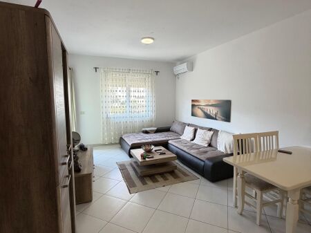 Appartamento 1+1 in vendita, Vicino al Giardino Zoologico