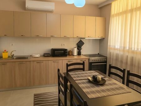 Affitto | Appartamento 2 + 1 | 15° Piano | 640 €/mese