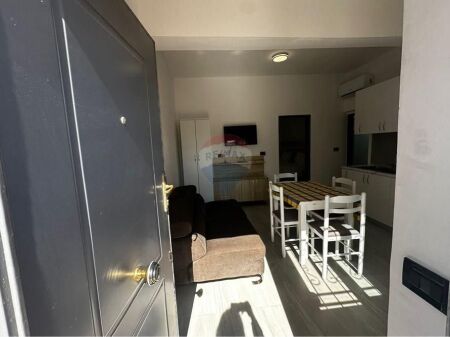 Apartament 1+1 për shitje/qira Çole e Re, Vlorë