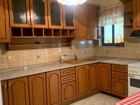 APARTAMENT ME QERA 2+1 PORCELAN 50.000 LEKE FH-58123