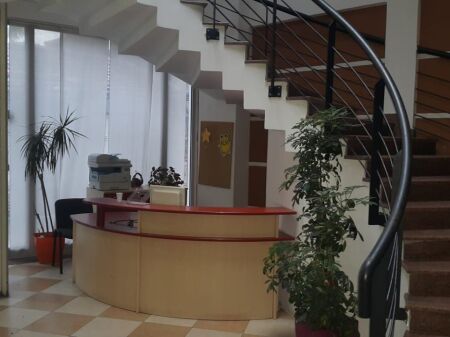 ZYRE ME QIRA PAZARI I RI 1000 EURO