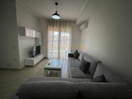Qera, Apartament 1+1+Post Parkimi, Sima Com