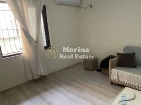 Affitto | Appartamento 2 + 1 | Via Teodor Keko | 400 €/mese