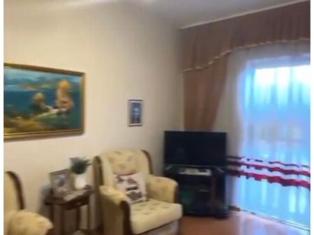 3+1,arredato comune di Parigi vicino al Primo Hotel,600 euro