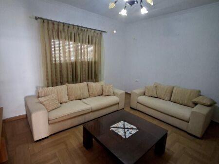 APARTAMENT 3+1+2 ME QIRA KODRA E PRIFTIT
