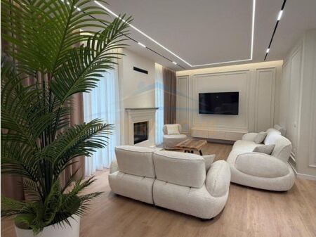 Rent, 2-Storey Villa, Green Valley, Dry Lake, Tirana