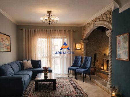 JEPET VILE ME QERA 4 KATESHE "NE MYSLYM SHYR,RRUGA ISLAM ALLA" 4000 EURO