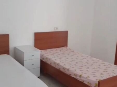 APARTAMENT 1+1.28000 LEKE.ISH TREGU ELEKTRIK.BAR ITS OK