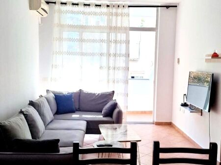 🏠 Jepet me Qera Apartament 2+1 tek Kika 1, ne Komunen e Parist