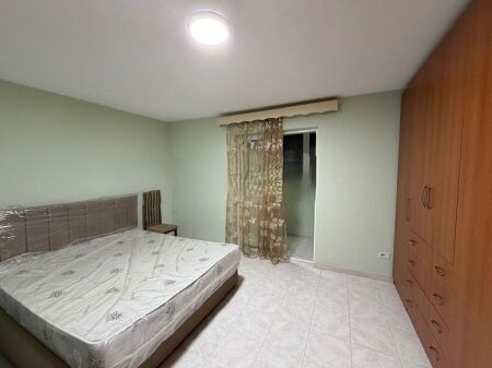 XHAMIA E TABAKEVE, APARTMENT 2+2+2 FOR RENT 800 € /Month