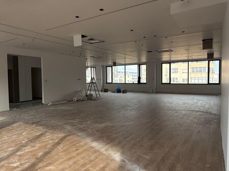 🏢 Jepet me Qira  576 m² Ambient Biznesi – Delijorgji ✨