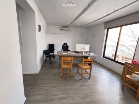 Ufficio In Affitto 3+1 In Vasil Shanto ( ID BZ2844) Tirana