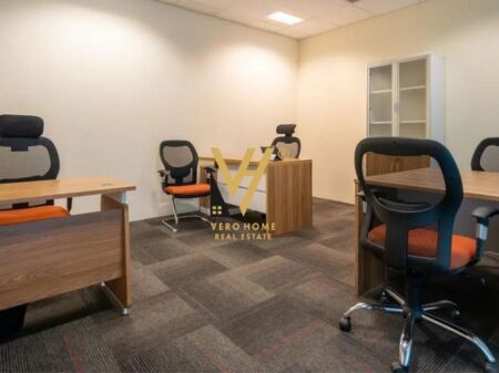 OFFICE 29 M2 FOR RENT ON FORTUZI STREET 40,000 LEKE