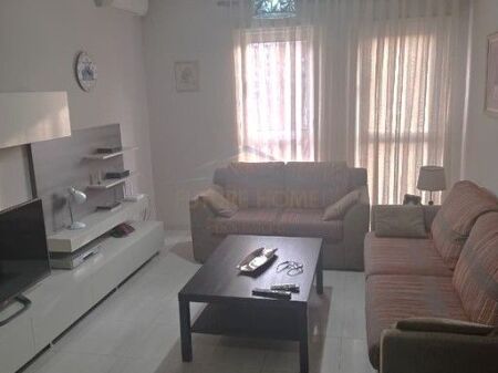 Shitet,Apartament 1+1, Unaza e Re, Tirane