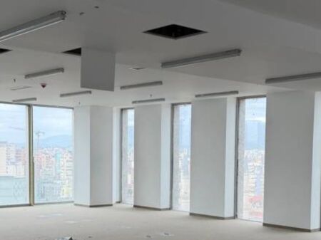 Jepet me qera ambient për zyrë