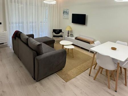 🏡 Apartament 1+1 me Qira – Zona e Liceut (pranë RTSH-së) ✨