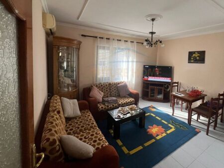 AFFITTASI APPARTAMENTO 2+1 PRESSO PAZARI I RI