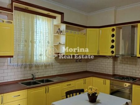 Qera | Vilë 4 + 1 | Fier | 2500 €/muaj