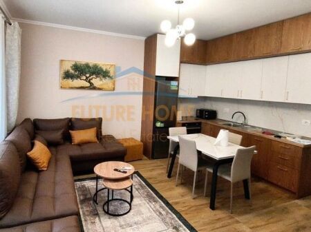 Rent, Apartment 1+1+Parking Spot, Zogu i Zi, Tirana