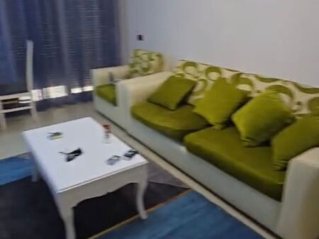 2+1,i mobiluar te shkolla mihal grameno,rruge e elbasanit,600 euro