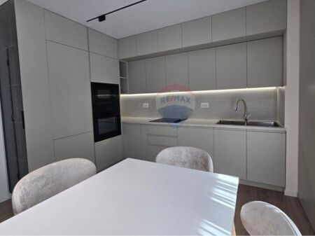 Apartament - Për Shitje - Liqeni I Thatë, Tiranë(ID: 530191006-1148)