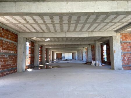 Warehouse, store, industrial object for rent, Kamez