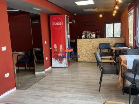 LOCALE IN AFFITTO 120 M2 " VIA FERIT XHAJKO " 2500 EURO