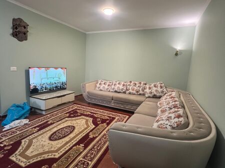 Japim me qera 1+1 te Komuna e Parisit