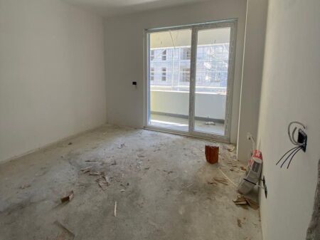 APARTAMENT NE SHITJE 2+1+2 TE UNIVERS CITY , TIRANE