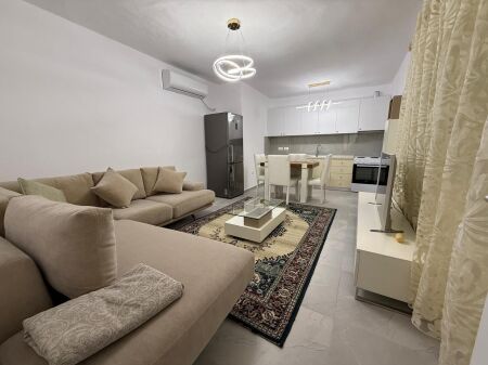 DUPLEX FOR RENT | TRAIN STATION