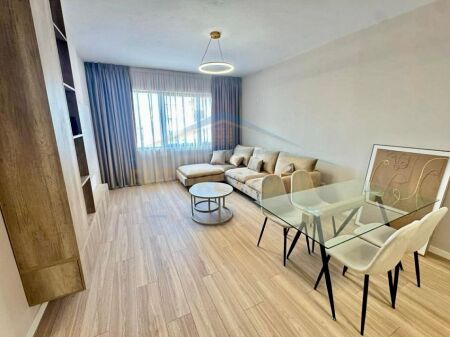 📍 Unaza e Re – Shitet 1+1 i Mobiluar & me Hipotekë te Bar Return! 🏠