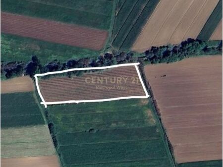 Tokë Në Shitje në Maminas