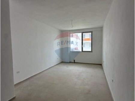 Apartament 2+1+2 per shitje ,prane ViLa L, Astir