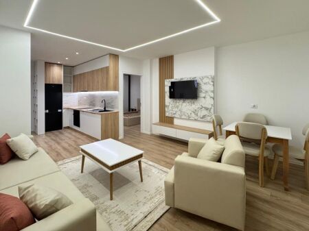 🏡 Shitet Apartament 1+1 – Fortuzi