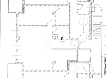 OFFICE FOR RENT 96 M2 CENTER 170,000 LEKE FH-58384