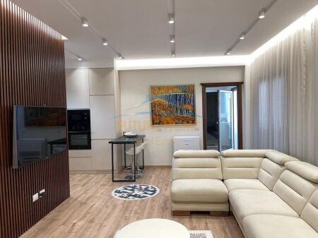 Rent, Apartment 2+1+2+Parking Space, Bardhyl Street, Tirana.