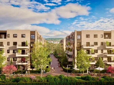 🌳 Kodra e Liqenit – 1+1 with Veranda & Payment Options in Installments! 🏗️