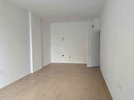 📌 Appartamento 1+1 in Vendita – Urban Home, vicino a Bulevardi i Ri