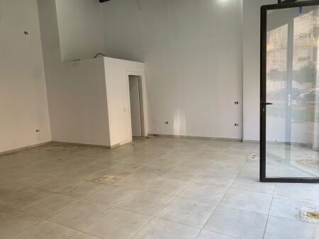 Business Premises for Rent in Astir !
