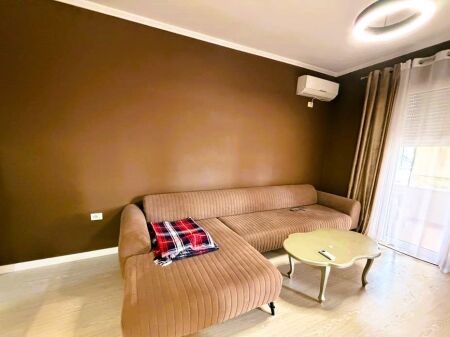 APPARTAMENTO 2+1+2 VICINO AL GIARDINO BOTANICO IN AFFITTO