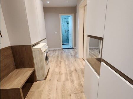 Apartament 2+1 në Ish Parku, Tiranë