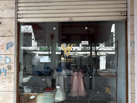 SHOP 40 M2 FOR RENT NEAR SQUARE 21 80,000 LEKE