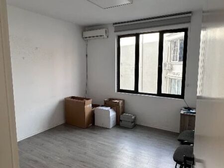 Qera | Ambjent Biznesi | Vasil Shanto | 1200 €/muaj