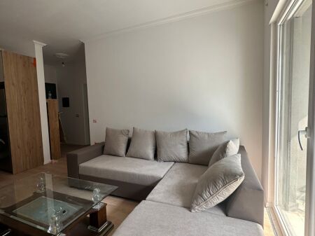 APARTAMENT ME QERA 1+1