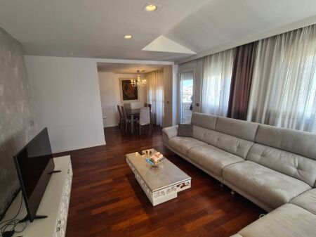 Apartment 2+1+2 for sale, Kavaja Street