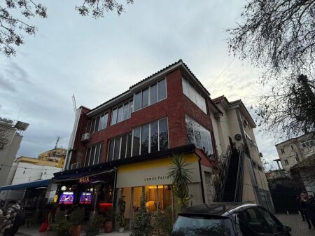 AMBIENT BIZNESI ME QIRA, 124M2, EMIN DURAKU/ISH-BLLOKU, 2200 euro/muaj